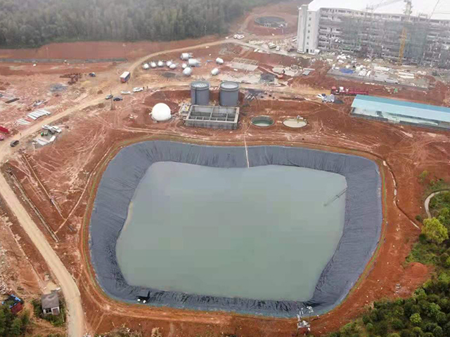 水產(chǎn)魚塘建設(shè)可鋪設(shè)hdpe防滲土工膜 水產(chǎn)魚塘建設(shè)可鋪設(shè)hdpe防滲土工膜