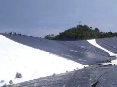 沼氣池土工膜鋪設(shè)過程中該如何節(jié)約材料？