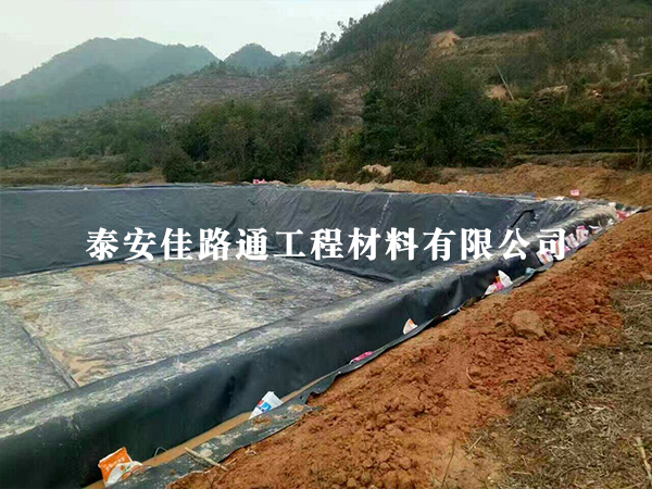 魚塘防滲膜施工須注意哪些問題？