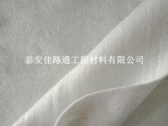 防止丙綸土工布刺破的施工技巧：精細操作，強