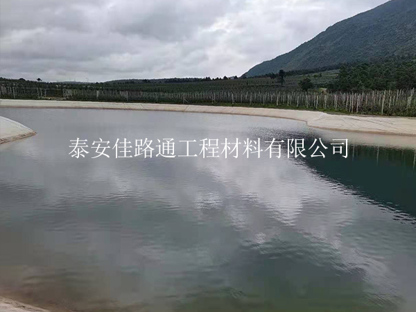 調(diào)節(jié)池防滲膜鋪設實用技巧 調(diào)節(jié)池防滲膜鋪設實用技巧