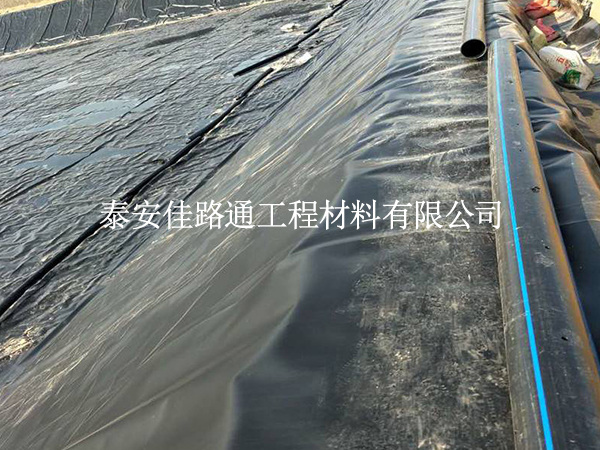 防滲土工膜“延年益壽”有妙招！5個(gè)實(shí)用技巧延緩老化