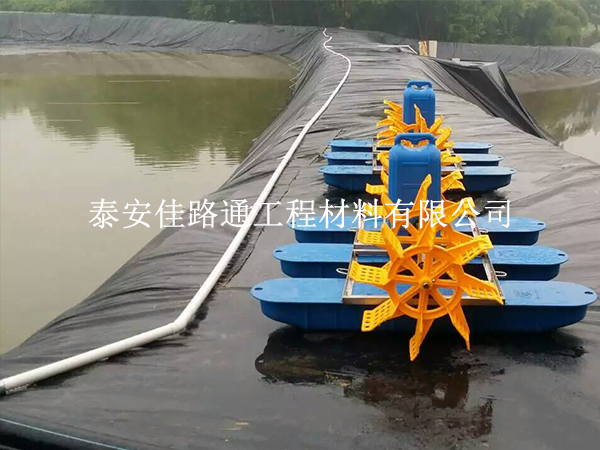 養(yǎng)殖防滲膜生產(chǎn)怕不達(dá)標(biāo)？掌握這些要點(diǎn)穩(wěn)過關(guān)
