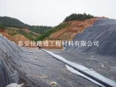 垃圾填埋場防滲膜裁剪，這些技巧讓施工更省心