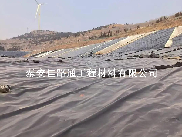 垃圾填埋場防滲膜焊接鋪貼實操指南 規(guī)范施工筑牢防滲防線 垃圾填埋場防滲膜焊接鋪貼實操指南 規(guī)范施工筑牢防滲防線